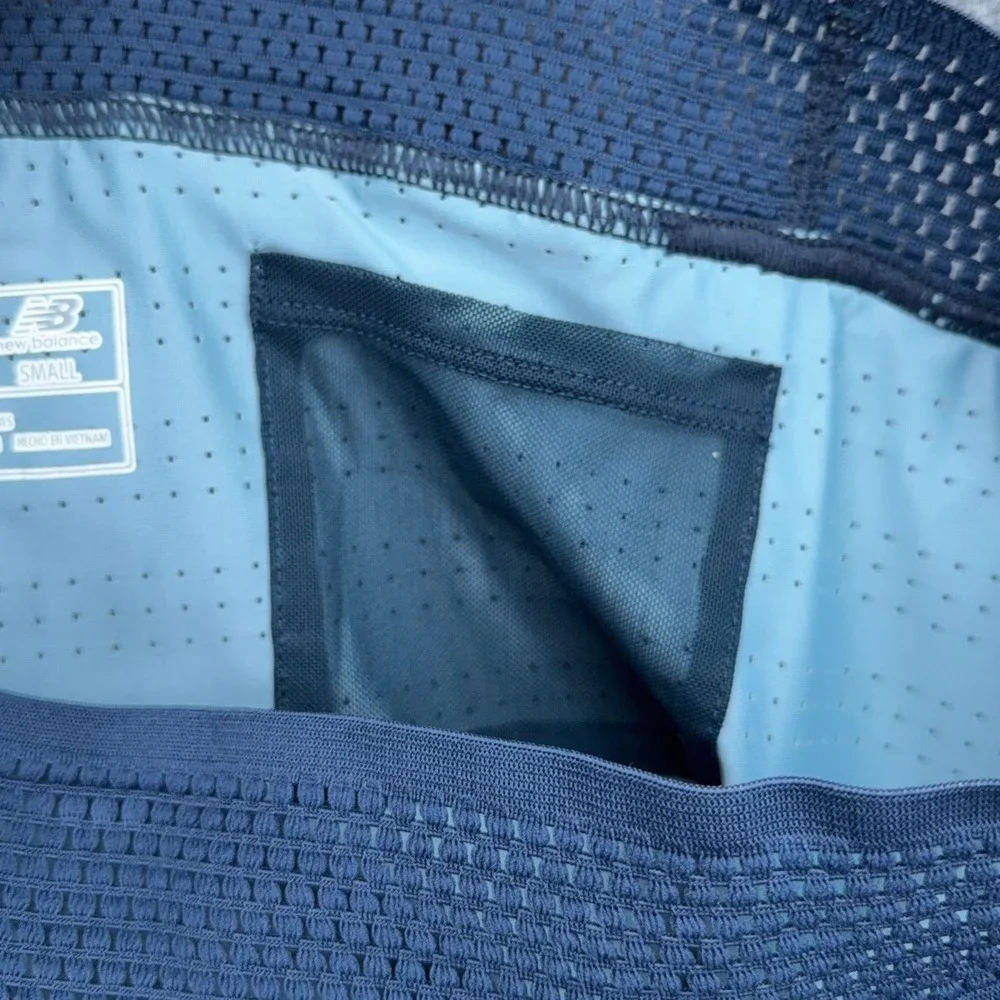 New Balance 2-in-1 Running Shorts Womens Small WS83262 Blue
